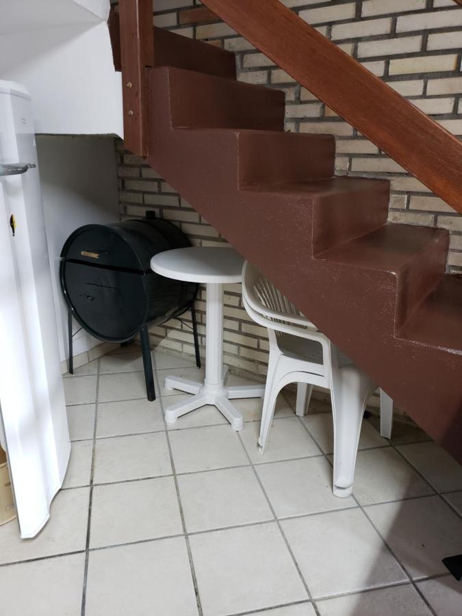 Residencial Costumes Brasileiras Hotel บอมบินญัส ภายนอก รูปภาพ
