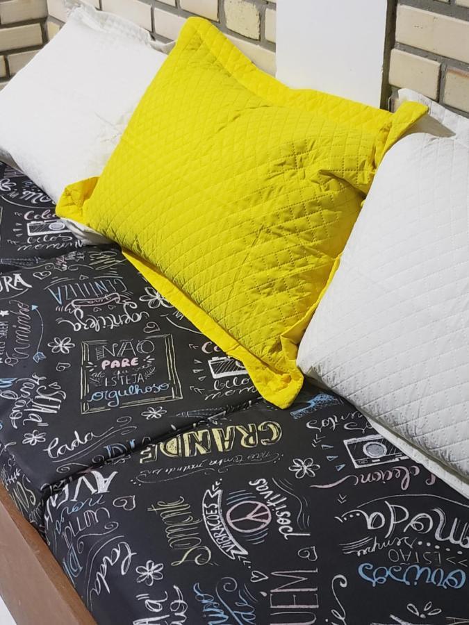 Residencial Costumes Brasileiras Hotel บอมบินญัส ภายนอก รูปภาพ